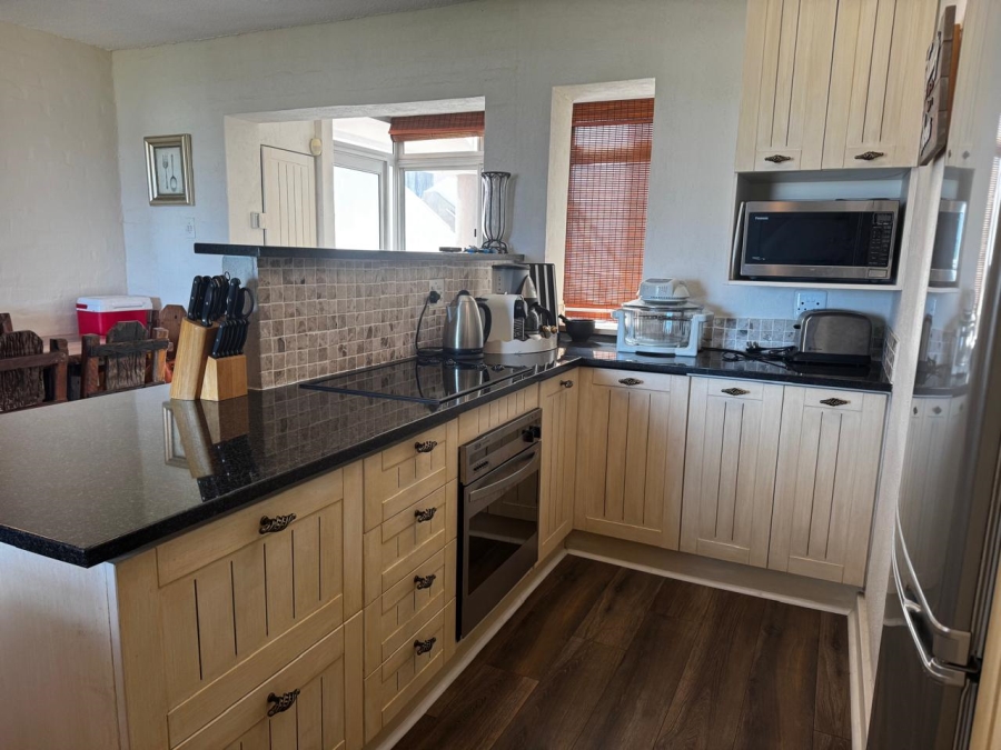 3 Bedroom Property for Sale in Aston Bay Eastern Cape